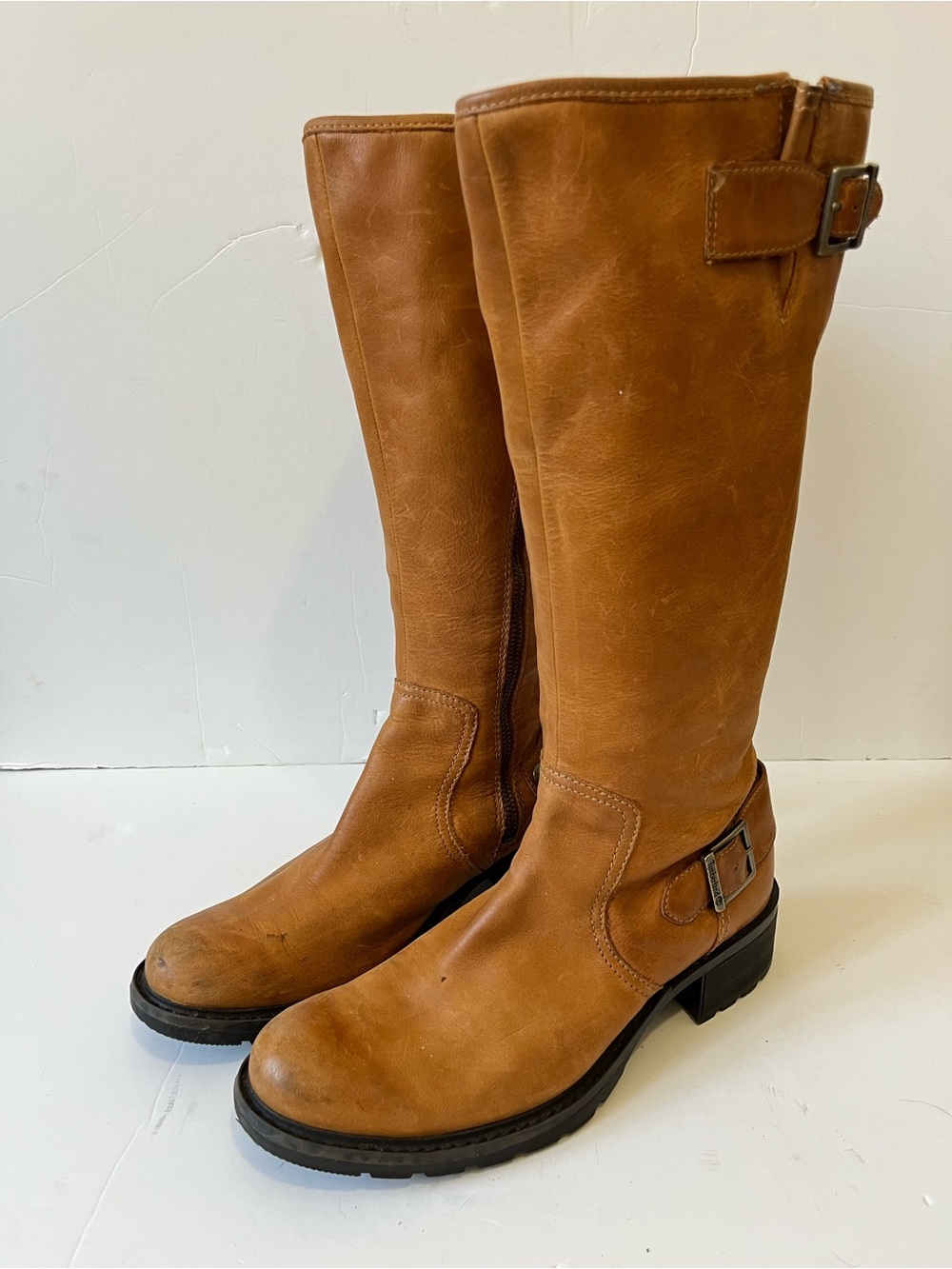 Timberland women's tan leather buckled strap detail Tall Riding Boots size 9M